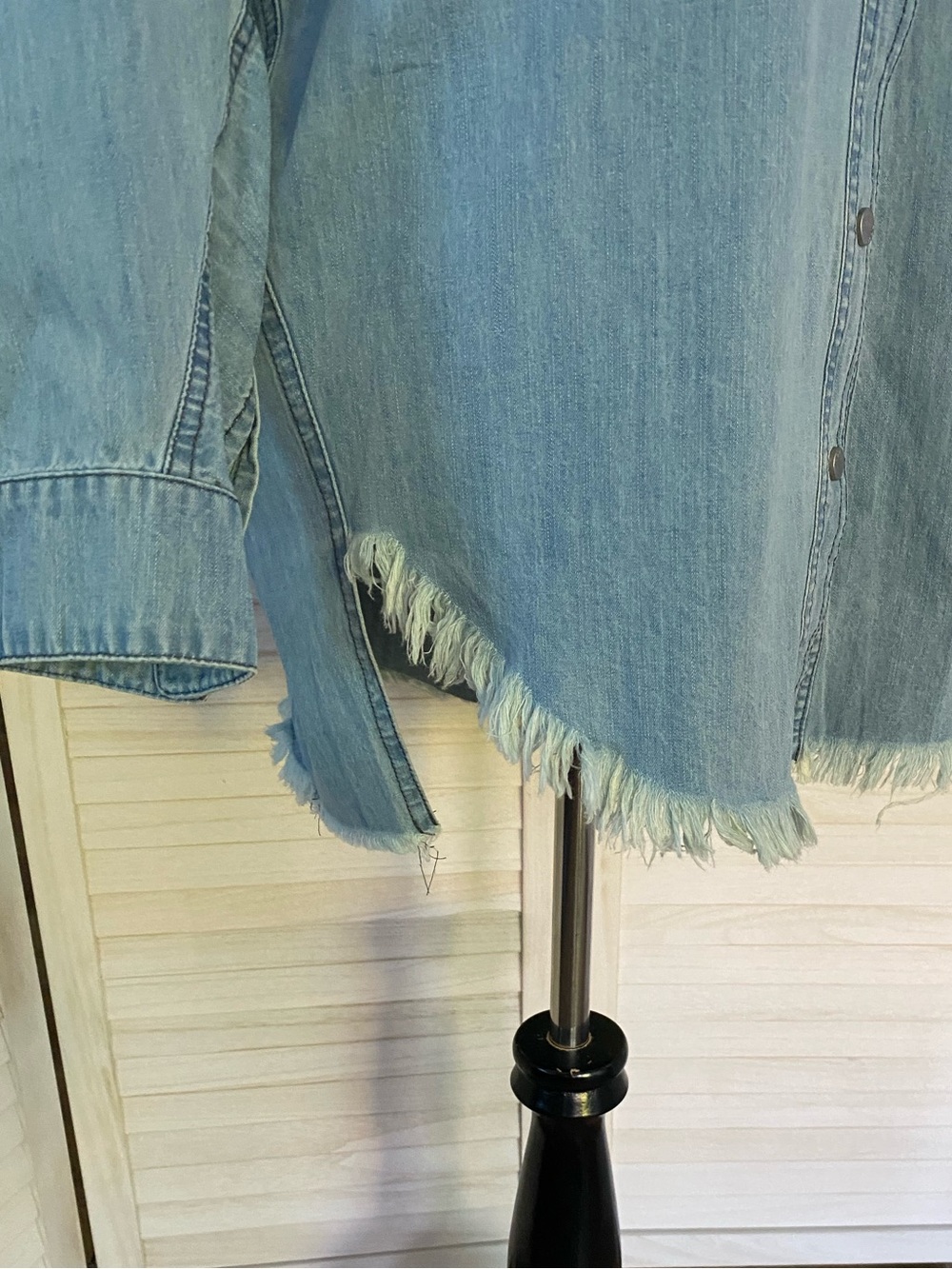 POL Blue Denim Button-Down Shirt/Shacket with Back Plaid Patch SZ S - Picture 4 of 14
